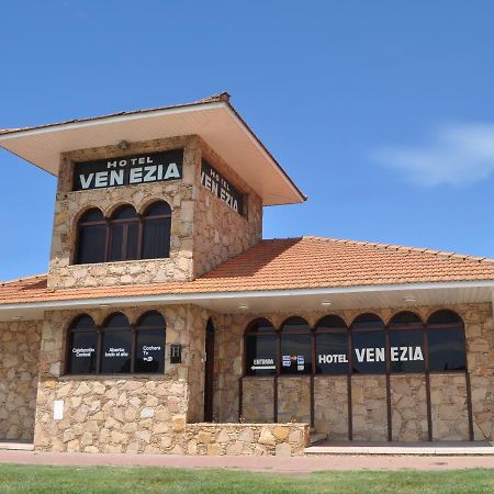 Hotel Venezia Necochea Esterno foto
