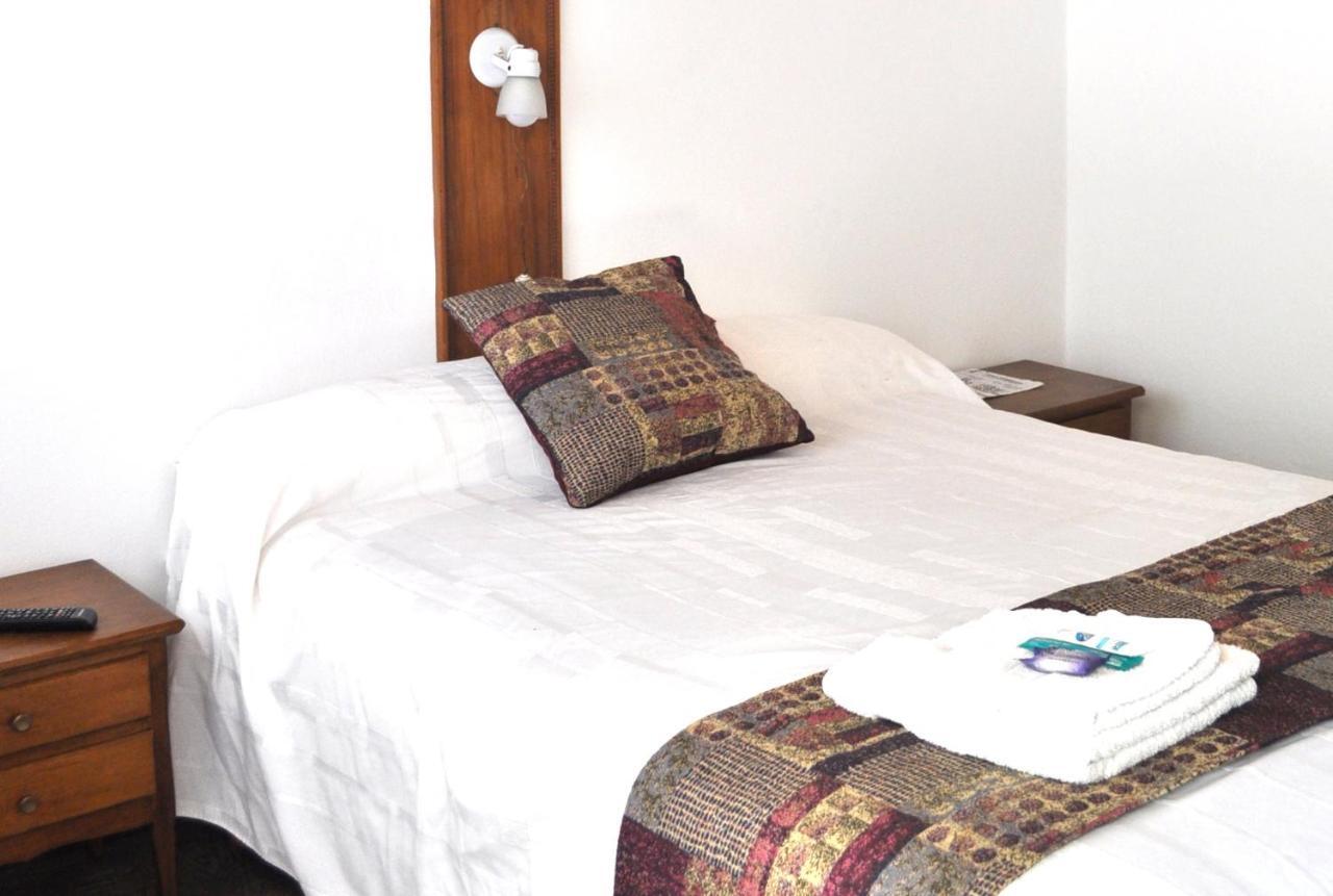 Hotel Venezia Necochea Esterno foto