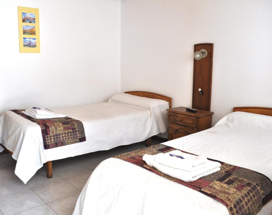 Hotel Venezia Necochea Esterno foto