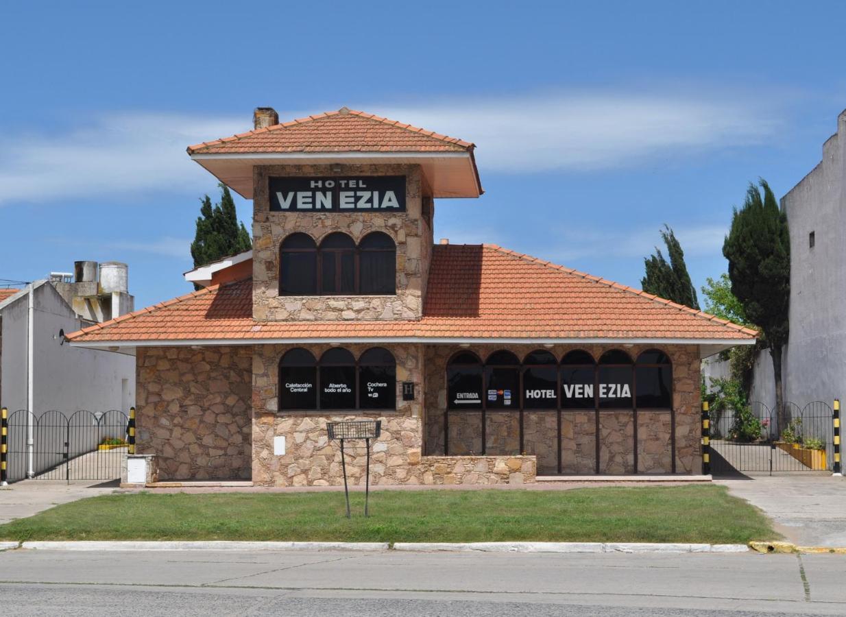Hotel Venezia Necochea Esterno foto
