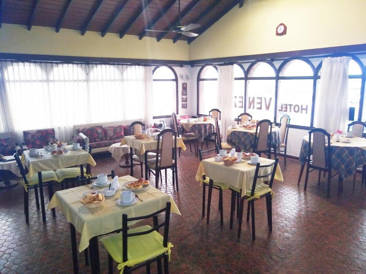 Hotel Venezia Necochea Esterno foto